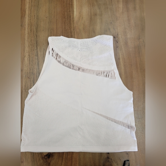 Under Armour Crop Top Heat Gear - Picture 3 of 8